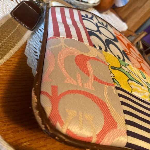 Purse over the shoulder, 8.5” x 10” Still LOTS of love available❣️🥀 - Picture 7 of 16